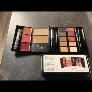 Makeover Essentials Palettes